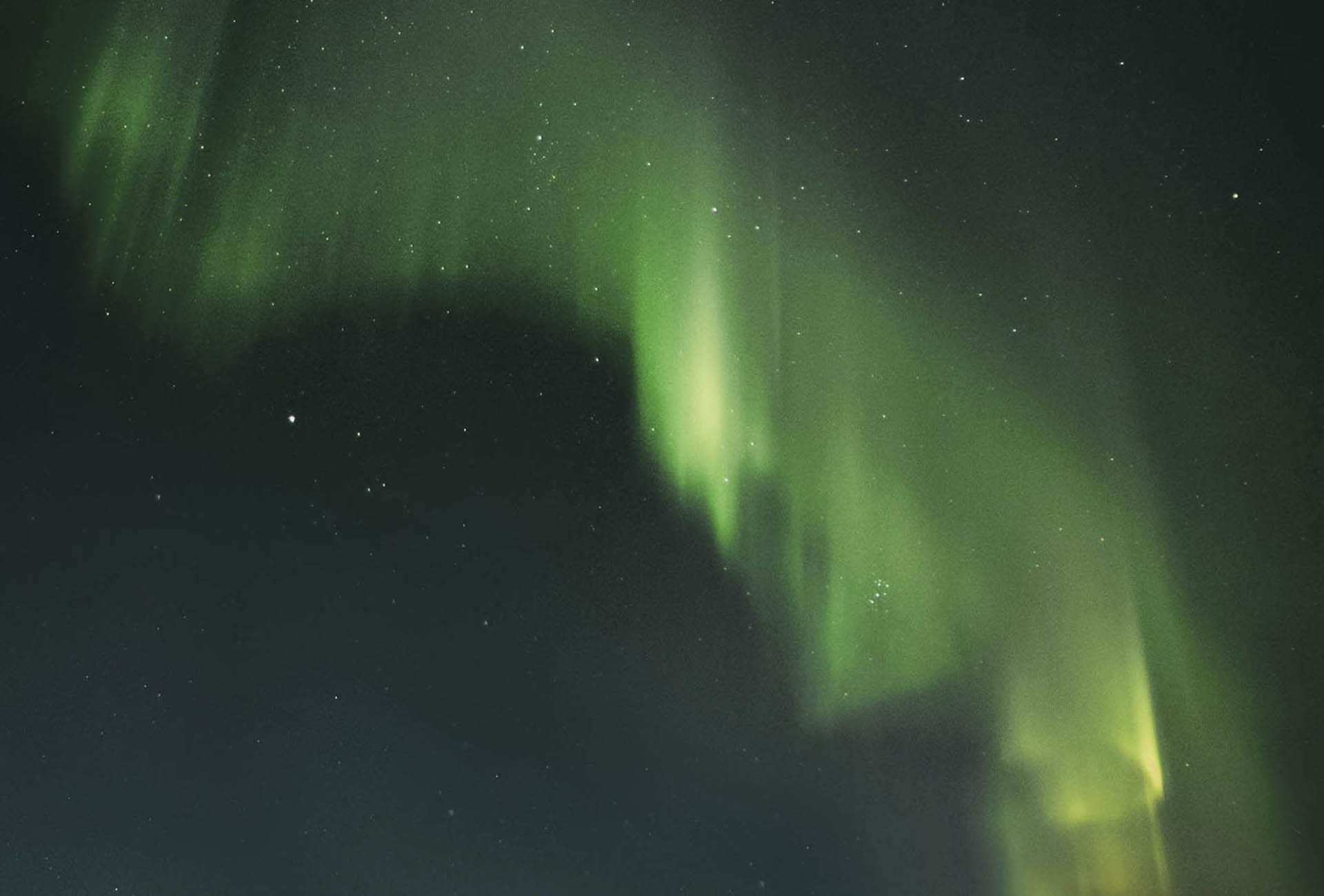 Suomalaiset luottavat kotimaisiin yrityksiin